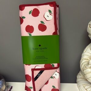 ♠️Kate Spade 🍎 Apple Print Drying Mats